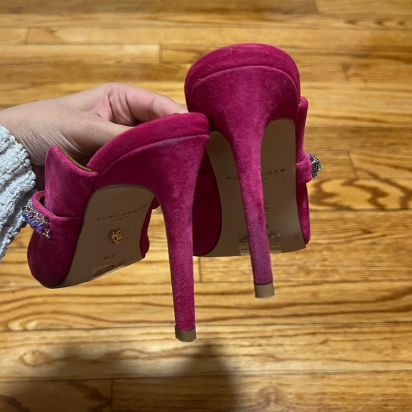 Kurt Geiger Duke Heeled Mule - Pink Suede - Picture 16 of 16